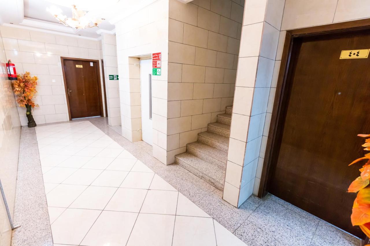 العييري للوحدات السكنية المفروشة الباحة 2 Al Baha Екстериор снимка
