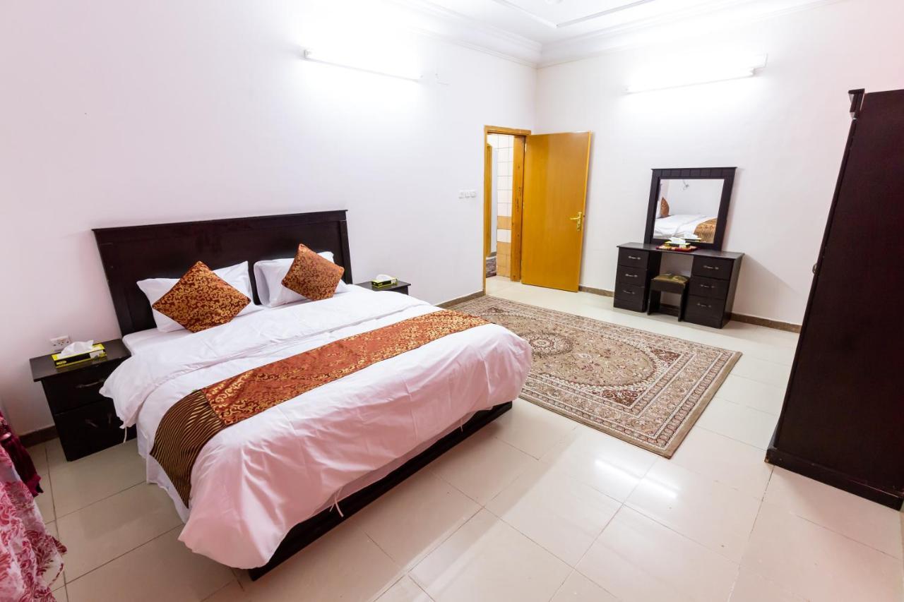 العييري للوحدات السكنية المفروشة الباحة 2 Al Baha Екстериор снимка