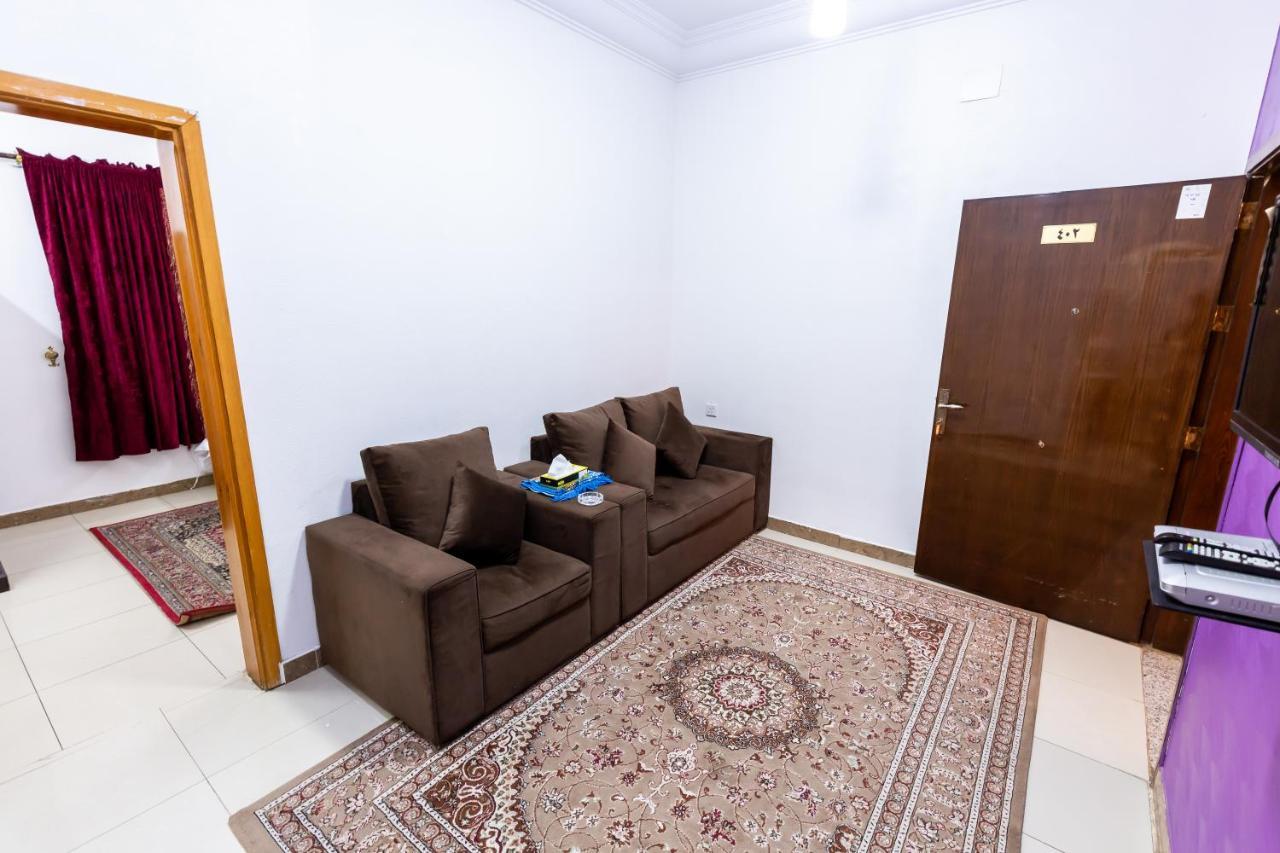 العييري للوحدات السكنية المفروشة الباحة 2 Al Baha Екстериор снимка