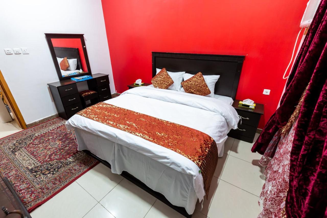 العييري للوحدات السكنية المفروشة الباحة 2 Al Baha Екстериор снимка